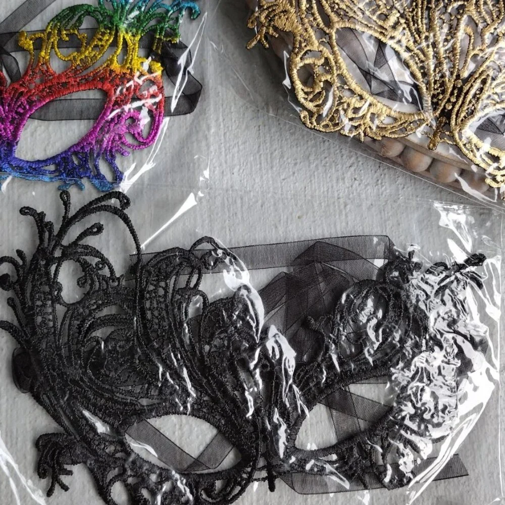 NWOT 5 pk Gold Black Multicolor Silver Treal Lace Eye Mask Mardi Gras Party